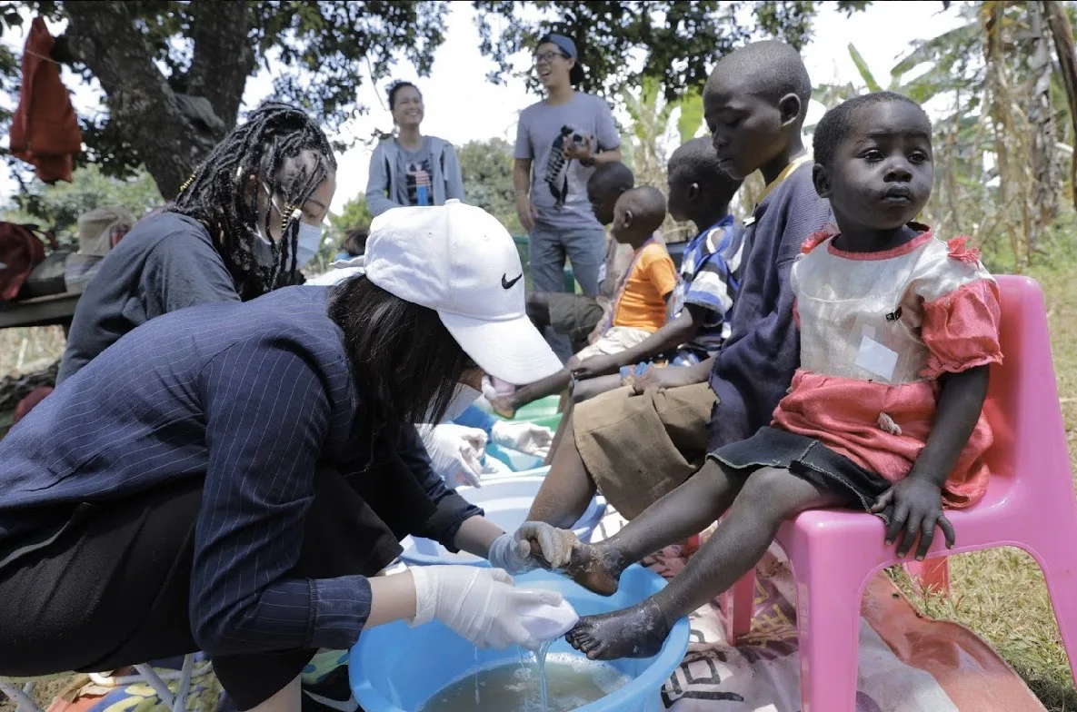 捐鞋幫助非洲居民 集結愛心對抗沙蚤
