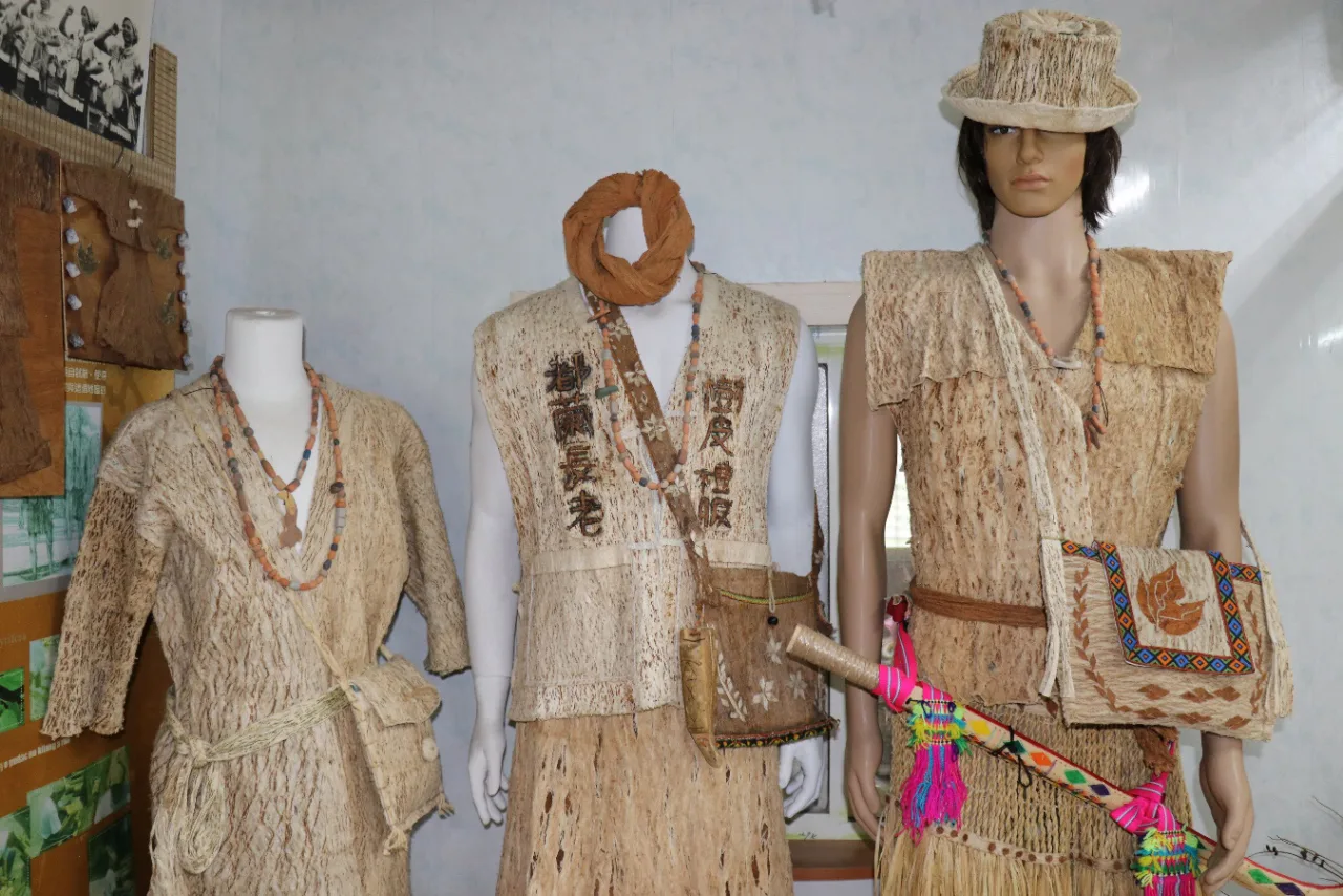 敲不斷的文化使命 阿美族傳統樹皮工藝